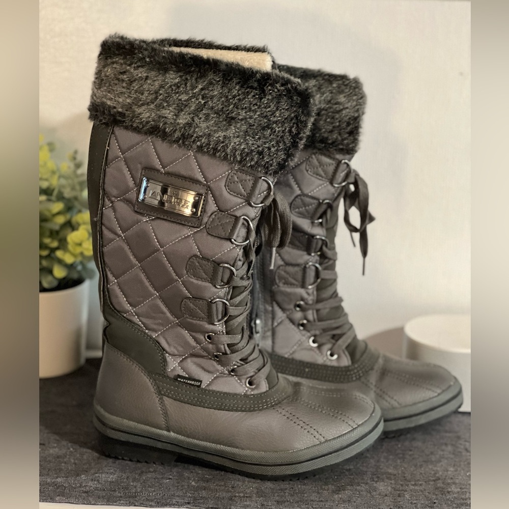 Laneige Canada boots